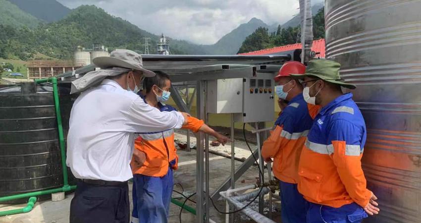 Cost for peak season and off season Cost for peak season and off season